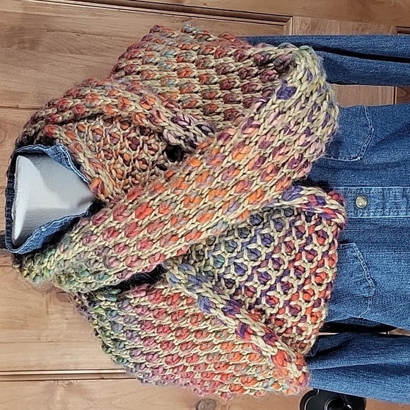 Sundance Solstice Aurora Rainbow Infiniti Scarf - Picture 12 of 13